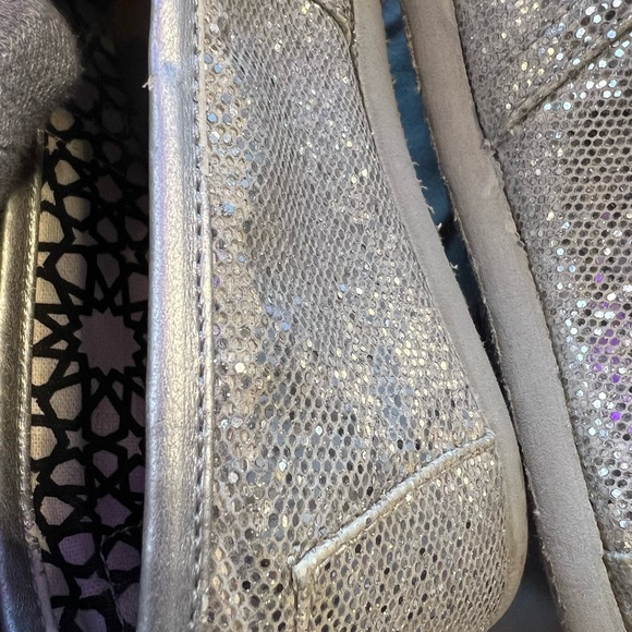 TOMS Sparkly Loafers - Picture 8 of 11